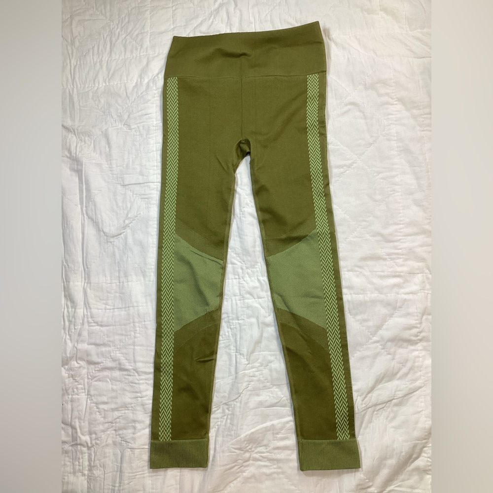 Fabletics Seamless High Waisted Check Leggings Green Medium